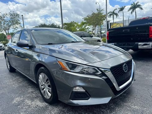 Used 2021 Nissan Altima 2.5 S FWD image 2