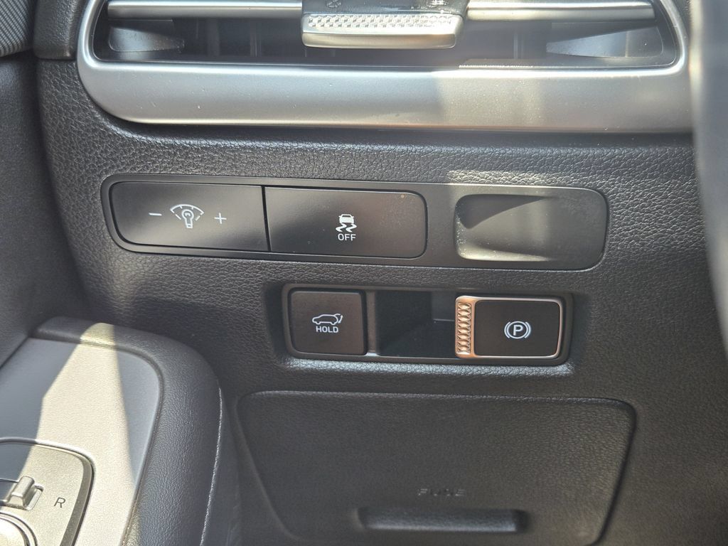 Used 2024 Hyundai Palisade SEL FWD image 27
