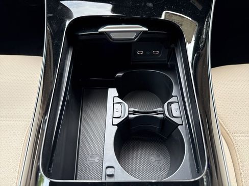 Certified 2025 Mercedes-Benz C 300 4MATIC Sedan image 30