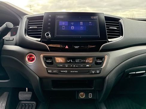 Certified 2022 Honda Ridgeline Sport image 21