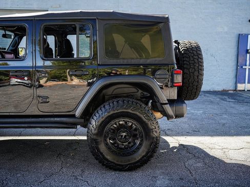 Used 2021 Jeep Wrangler Unlimited Rubicon w/ Steel Bumper Group image 11