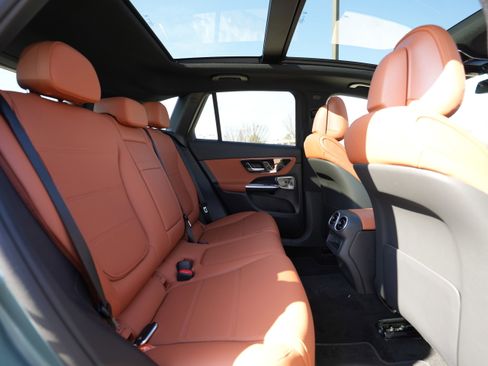 New 2026 Mercedes-Benz GLC 300 4MATIC image 38