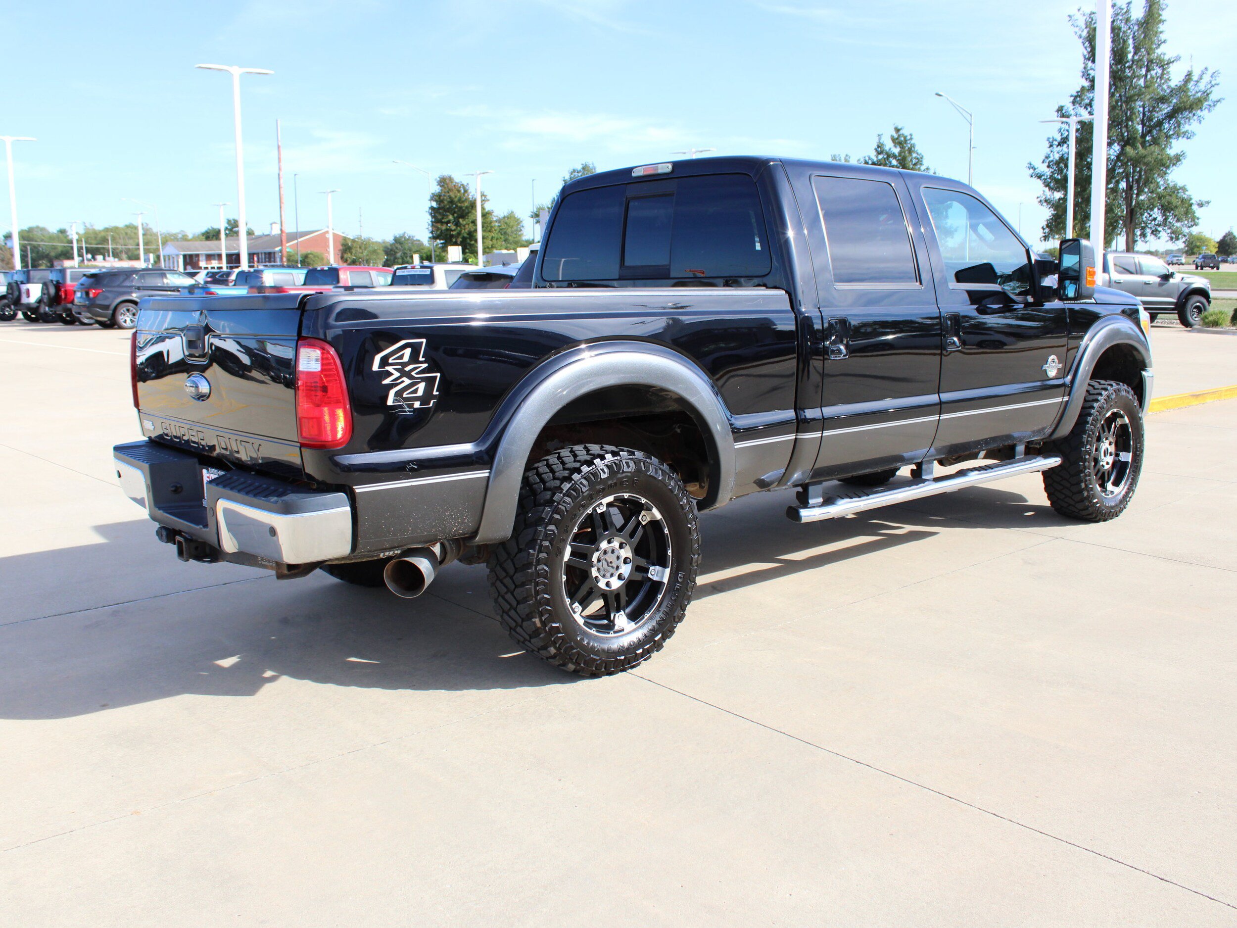 Used 2016 Ford F250 Lariat w/ Lariat Interior Package AWD/4WD image 7