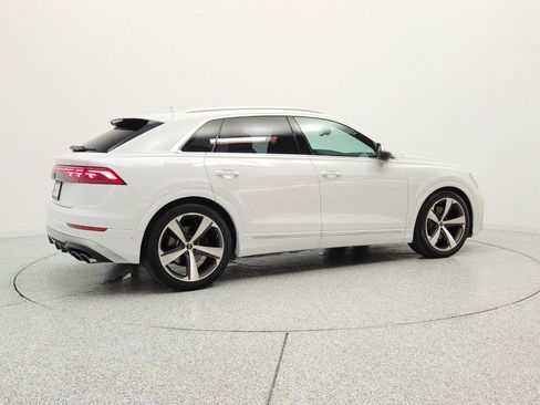 Used 2024 Audi SQ8 Prestige AWD/4WD image 5
