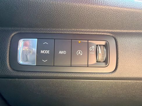 Used 2026 Chevrolet Traverse RS AWD/4WD image 18