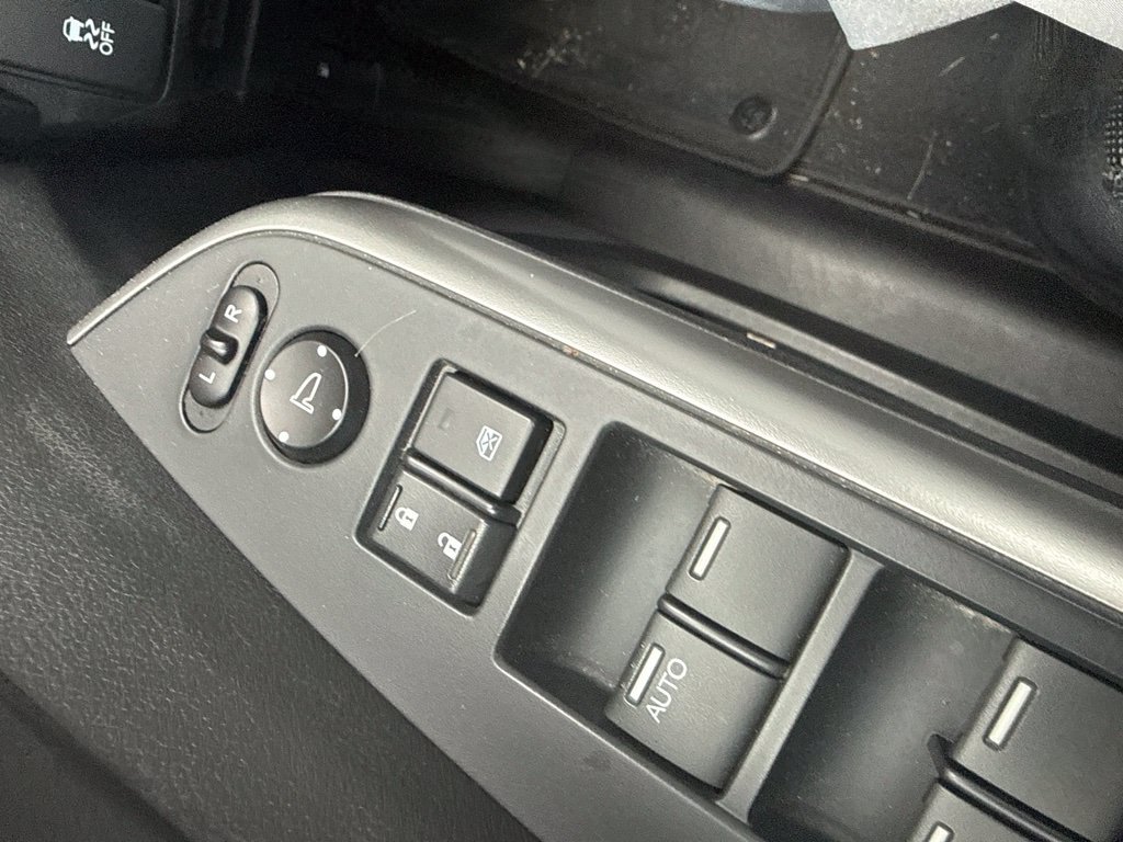 Used 2016 Honda CR-V EX-L image 7