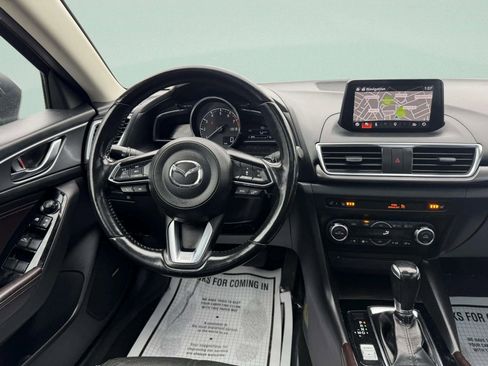Used 2017 MAZDA MAZDA3 Grand Touring FWD image 22