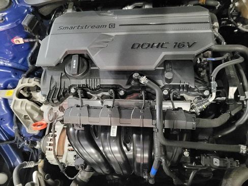 Used 2022 Hyundai Elantra SEL w/ Cargo Package image 30