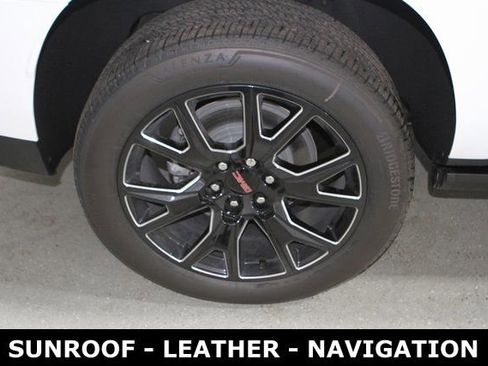 New 2025 GMC Yukon XL Denali w/ Sun & Power Step Package image 5