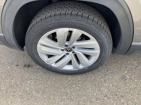 Used 2021 Volkswagen Atlas SEL image 13