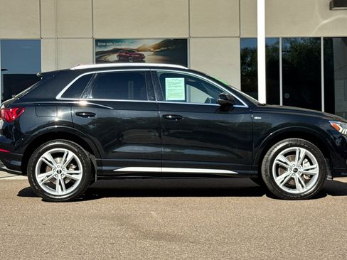 Used 2023 Audi Q3 2.0T Premium w/ Convenience Package AWD/4WD image 8
