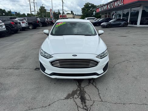 Used 2019 Ford Fusion SE FWD image 8