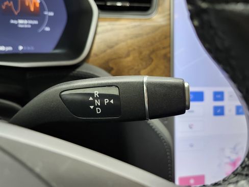 Used 2020 Tesla Model S Long Range image 9