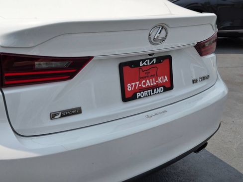 Used 2015 Lexus IS 250 w/ F-Sport Package RWD image 13