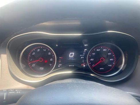 Used 2023 Dodge Charger SXT RWD image 9