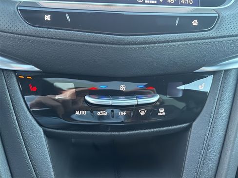 Certified 2025 Cadillac XT5 Premium Luxury w/ Technology Package image 26