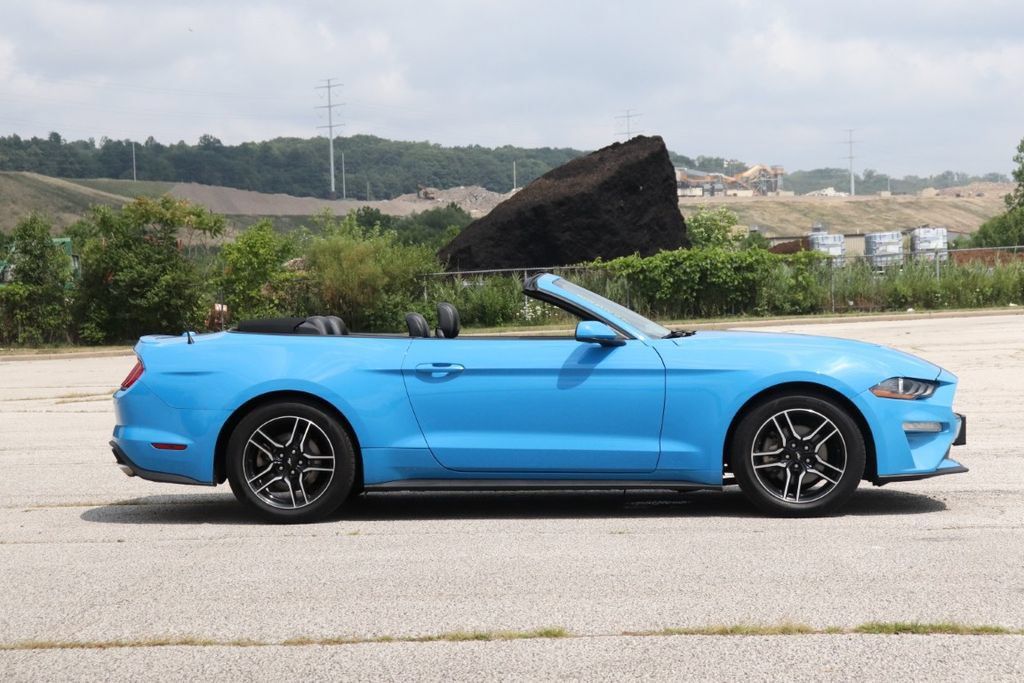 Used 2023 Ford Mustang Premium RWD image 9