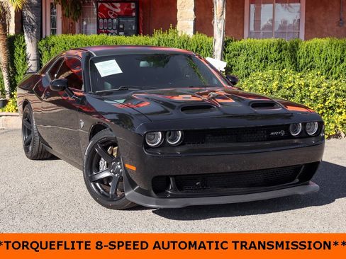 Used 2021 Dodge Challenger SRT Hellcat w/ Plus Package image 2