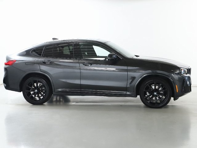 Used 2024 BMW X4 xDrive30i w/ Premium Package AWD/4WD image 12