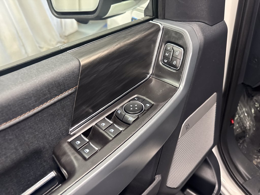 Used 2024 Ford F150 Lightning Lariat AWD/4WD image 15