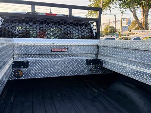 Used 2019 Ford F250 XL w/ Power Equipment Group AWD/4WD image 32