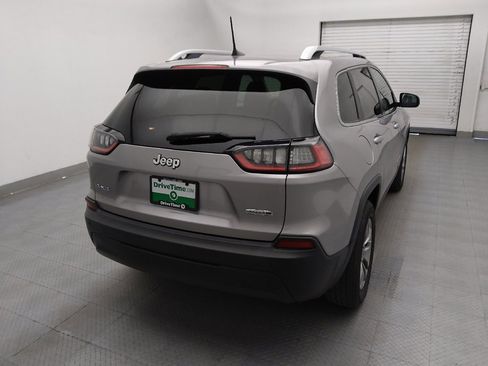 Used 2019 Jeep Cherokee Latitude Plus w/ Comfort/Convenience Group image 7