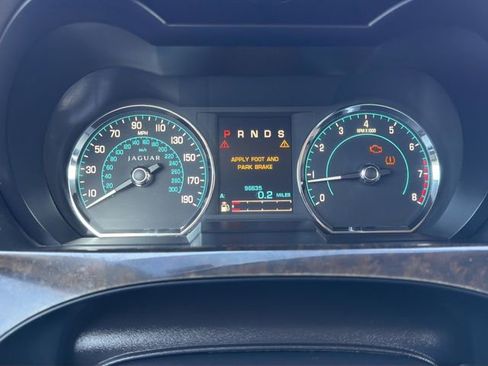 Used 2015 Jaguar XK Coupe image 19