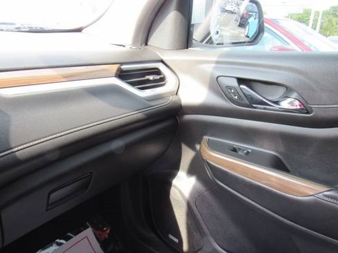 Used 2019 GMC Acadia SLE w/ Driver Alert Package I image 30