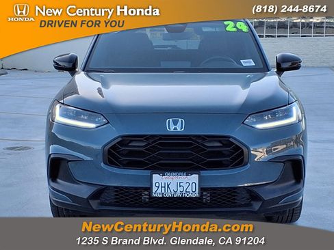 Used 2024 Honda HR-V Sport image 2