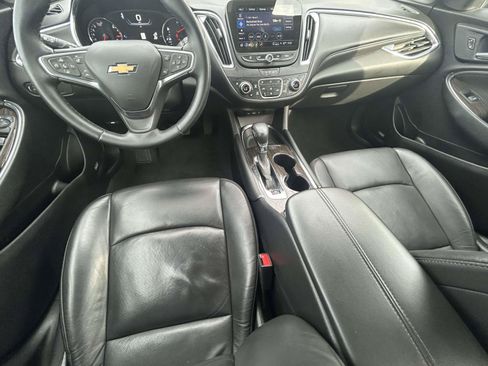 Used 2024 Chevrolet Malibu LT FWD image 17