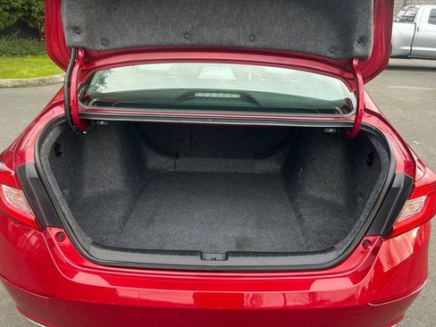 Used 2019 Honda Accord EX image 24