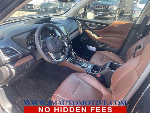 Used 2021 Subaru Forester Touring AWD/4WD image 2