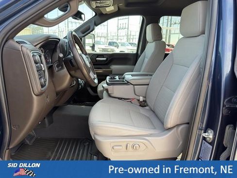 Used 2022 Chevrolet Silverado 2500 LT w/ Convenience Package AWD/4WD image 16