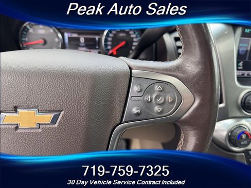 Used 2015 Chevrolet Suburban LT AWD/4WD image 19