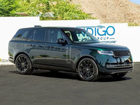 Used 2025 Land Rover Range Rover SE AWD/4WD image 4