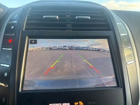 Used 2019 Lincoln MKC Select w/ Select Plus Package image 31