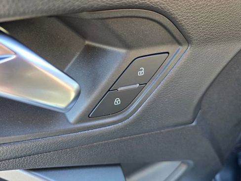 Used 2021 Audi Q3 2.0T Premium w/ Convenience Package image 21