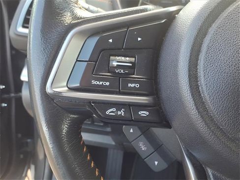 Used 2022 Subaru Crosstrek 2.5i Limited image 18