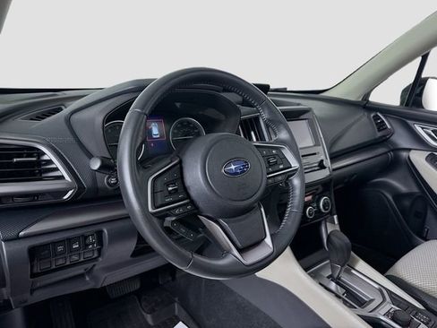 Used 2021 Subaru Forester Premium image 9