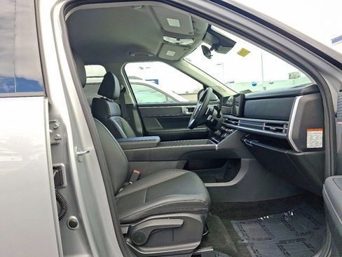 Used 2025 Hyundai Santa Fe SEL image 50