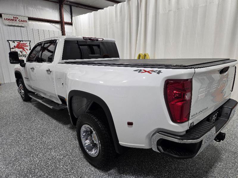 Used 2024 Chevrolet Silverado 3500 LTZ w/ LTZ Plus Package AWD/4WD image 8