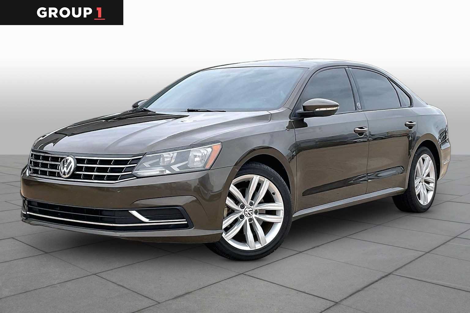Used 2019 Volkswagen Passat 2.0T Wolfsburg w/ Wheels & Sunroof Package FWD image 1
