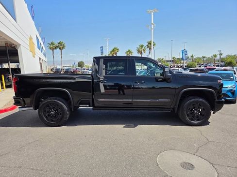 Certified 2024 Chevrolet Silverado 3500 High Country w/ High Country Premium Package AWD/4WD image 7