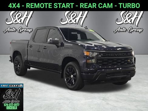 Used 2023 Chevrolet Silverado 1500 Custom AWD/4WD image 1