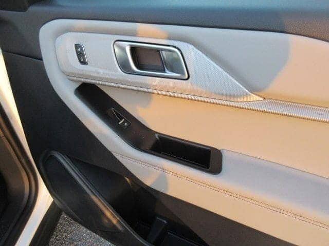 New 2026 Ford Explorer Active w/ Active Comfort Package AWD/4WD image 23
