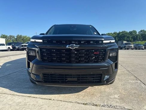 Used 2024 Chevrolet Traverse RS w/ LPO, Floor Liner Package FWD image 8