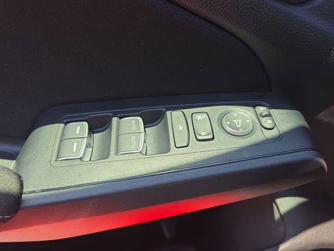 Used 2024 Honda Civic Sport image 24