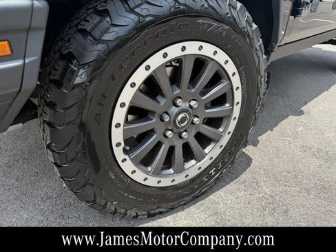 Used 2024 INEOS Grenadier AWD/4WD image 3