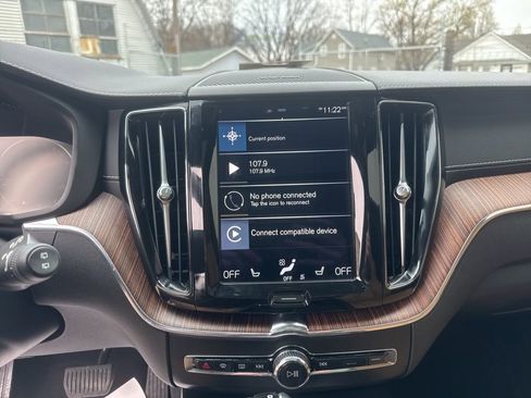 Used 2021 Volvo XC60 T5 Inscription w/ Advanced Package image 17