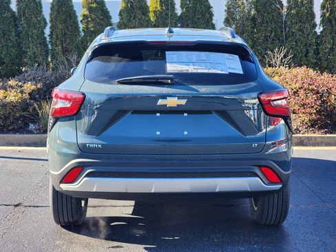 New 2026 Chevrolet Trax LT w/ Driver Confidence Package FWD image 7